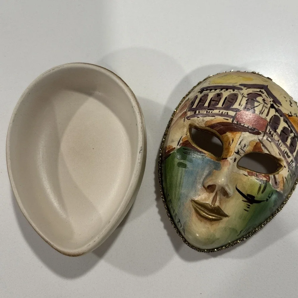 Venezia Italy Painted Mask Trinket Box